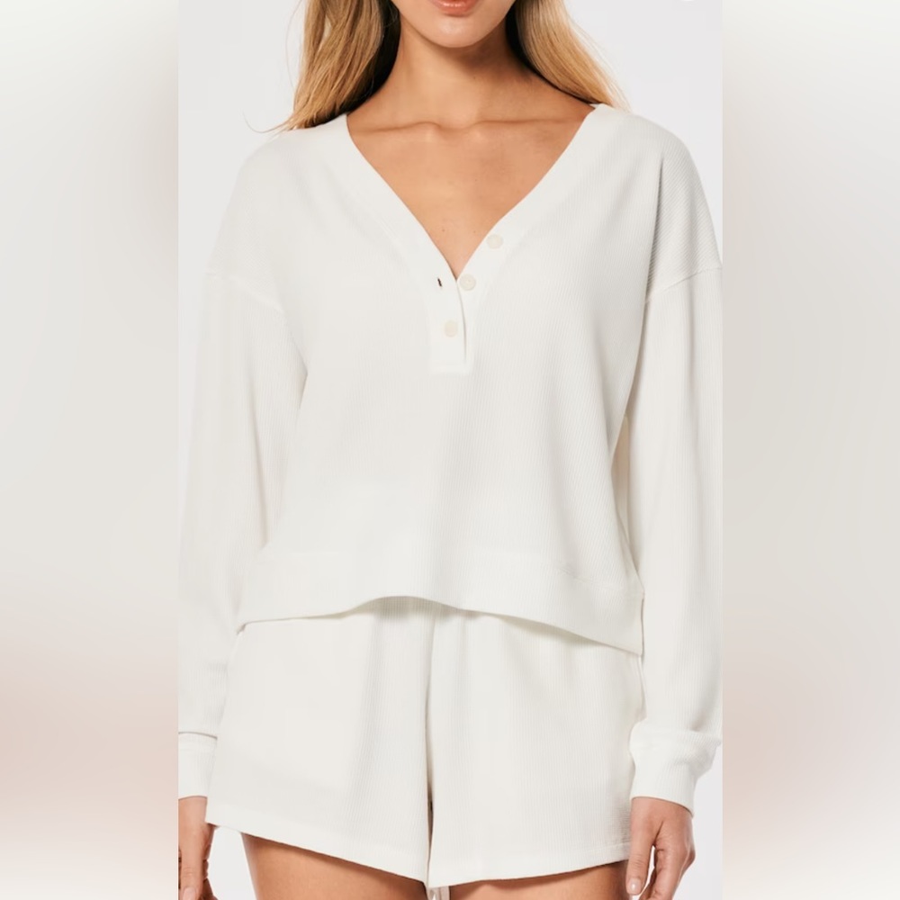 BRAND NEW WITH TAGS Gilly Hicks Hollister Waffle Knit 2 piece loungewear set